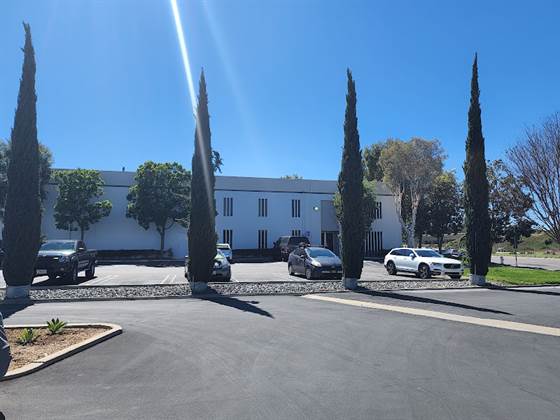 single listing image