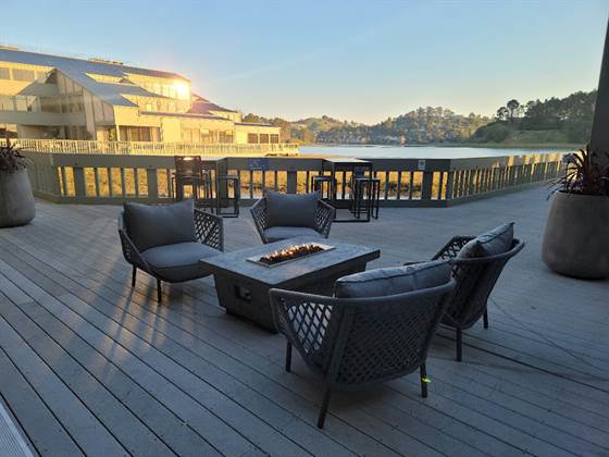 single listing image