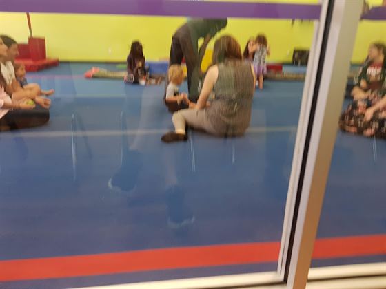 single listing image