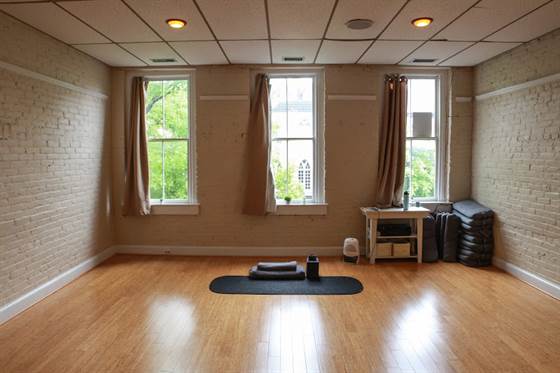 single listing image