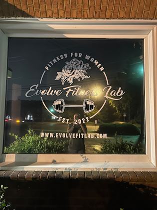 single listing image