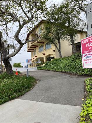 single listing image