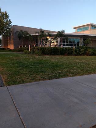 single listing image