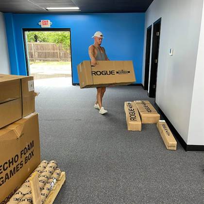 single listing image