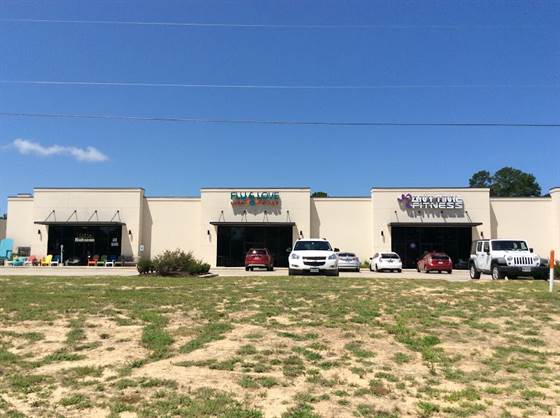 single listing image