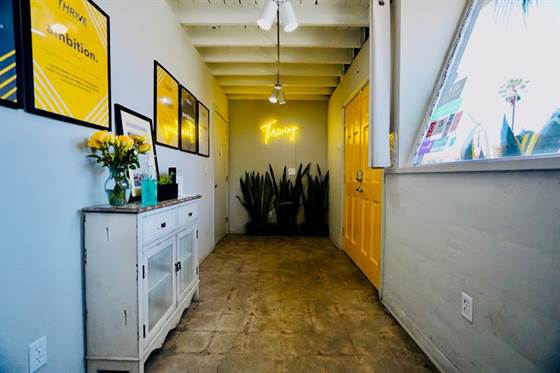 single listing image