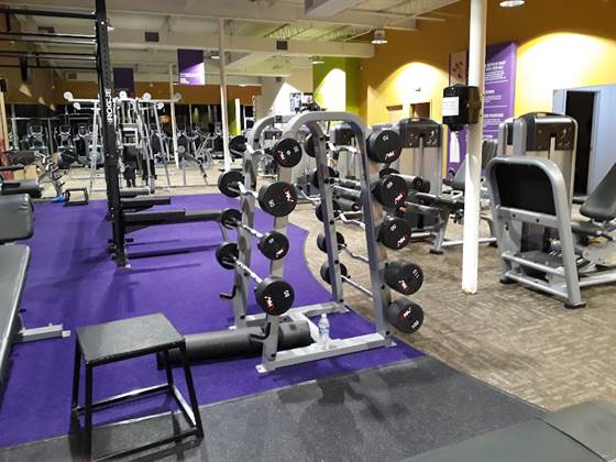 single listing image