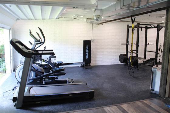 single listing image