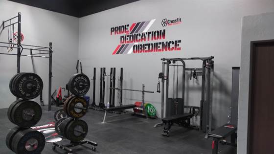 single listing image