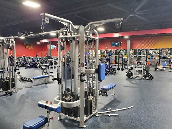 Crunch Fitness - Longview