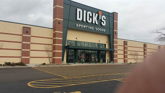 DICK'S Sporting Goods