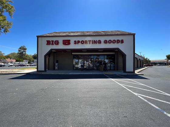 Big 5 Sporting Goods