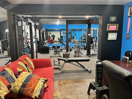 single listing image