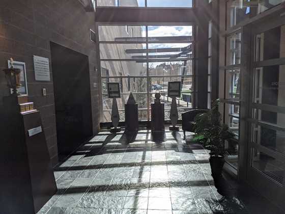 single listing image