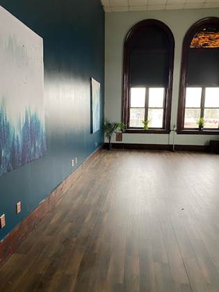 single listing image