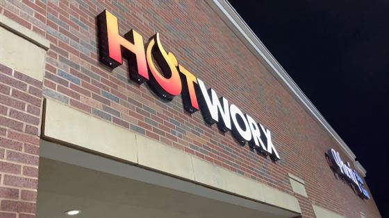 HOTWORX - Norman, OK (University Town Center)