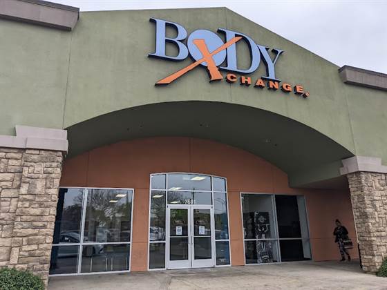 single listing image