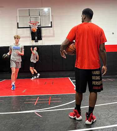 Evolve 2 Perform Basketball Training Academy