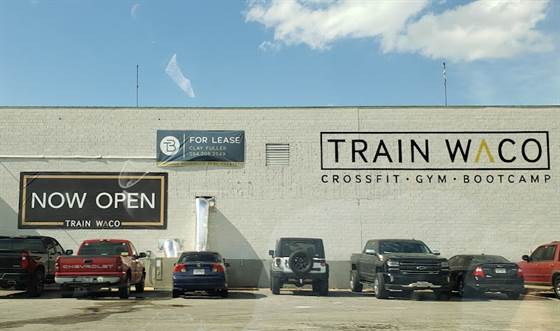 single listing image