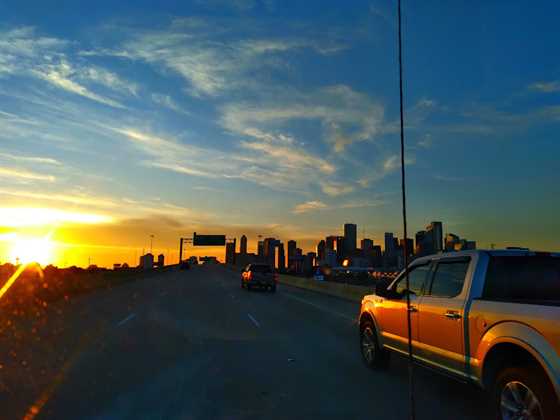 single listing image