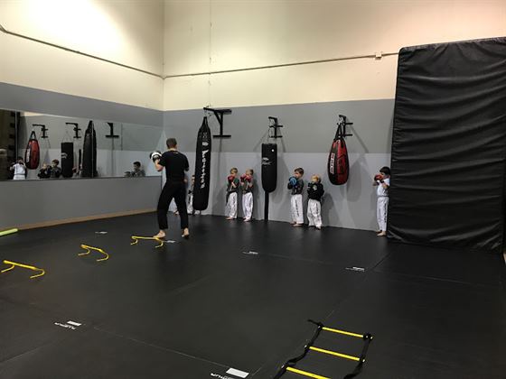 single listing image