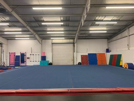 single listing image