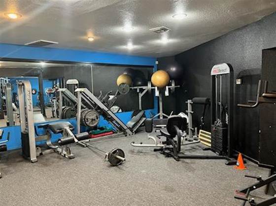 single listing image