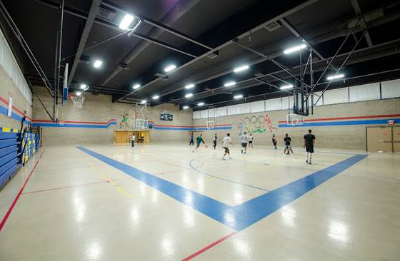 single listing image