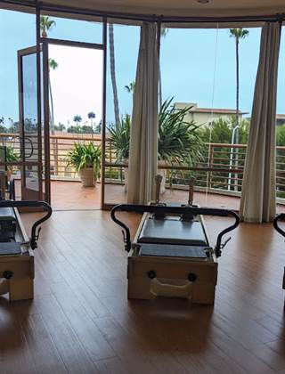 single listing image