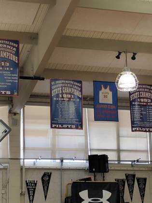 single listing image