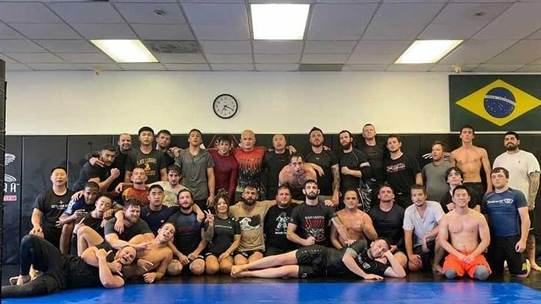 single listing image