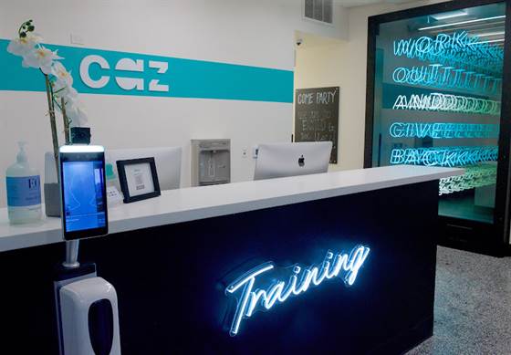 single listing image