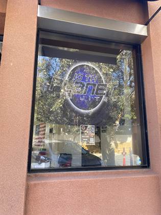 single listing image