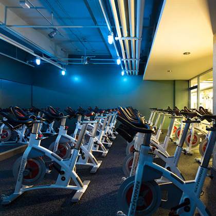 single listing image