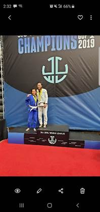 single listing image