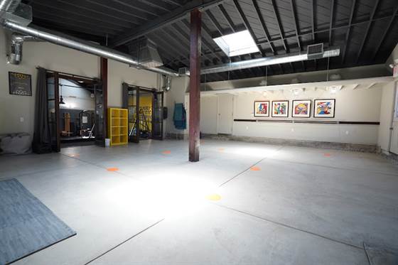 single listing image