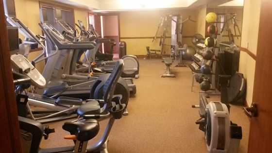 Crescent Rim Condominium Gym