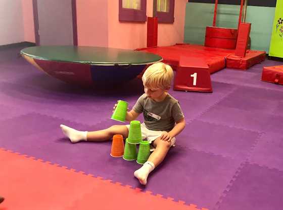 single listing image