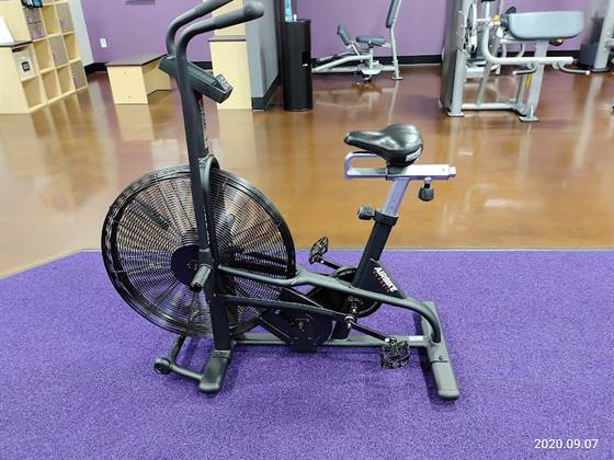 single listing image