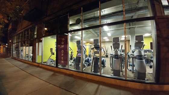 single listing image