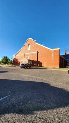 single listing image