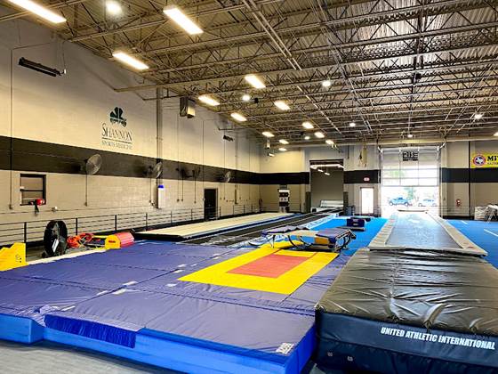 single listing image