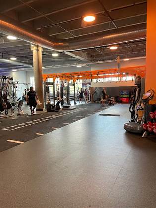 Crunch Fitness - Walnut Creek