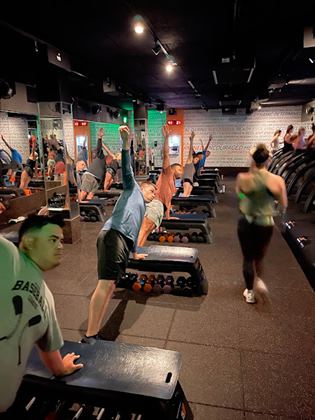 single listing image