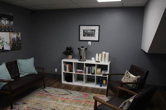 single listing image