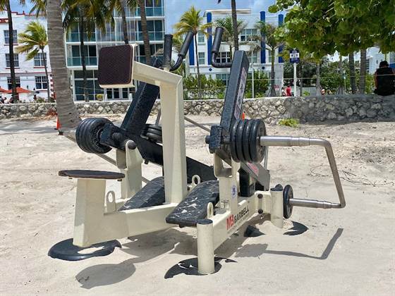 StreetBarbell Beach Gym South Beach