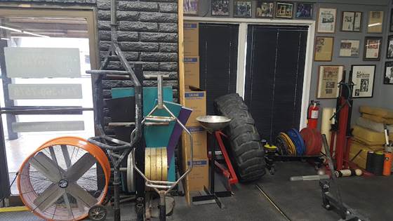 single listing image