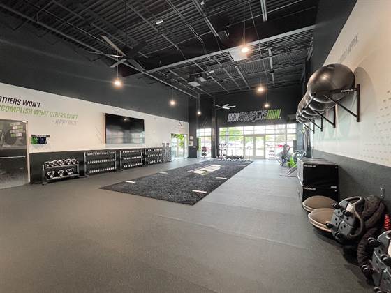 single listing image