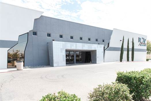 single listing image