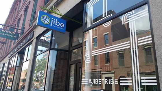 single listing image